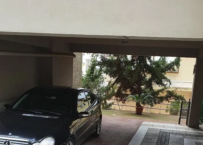 Christos House-- Comfortable With Great View And Private Parking ! 카발라